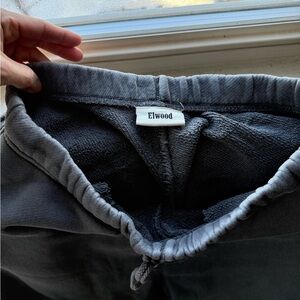 Elwood Core Organic Cotton Brushed Terry Sweatpants (color: Grey)